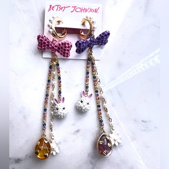 New Betsey Johnson Faux Stone Bunny Chain Mismatch Earrings - Picture 7 of 9
